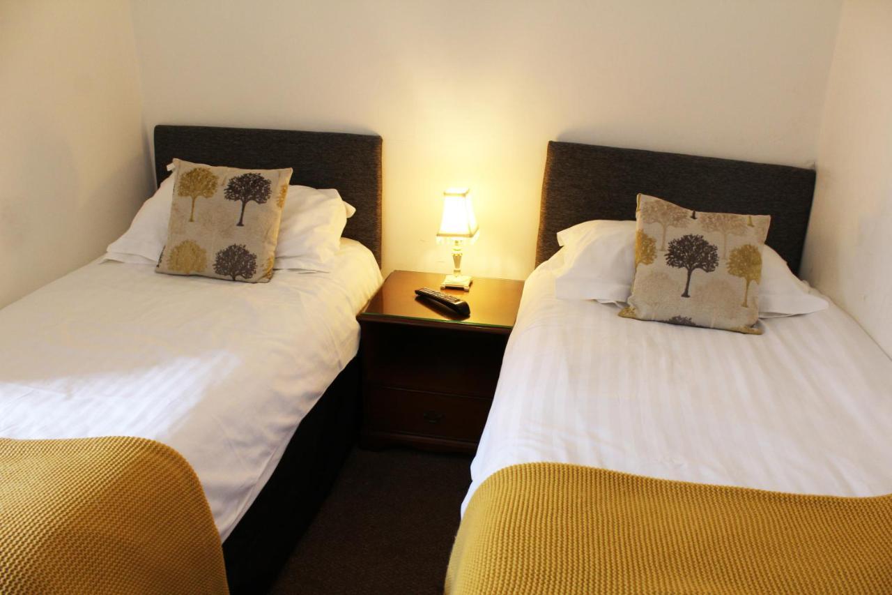 The Lion Hotel Buckden  Kamer foto